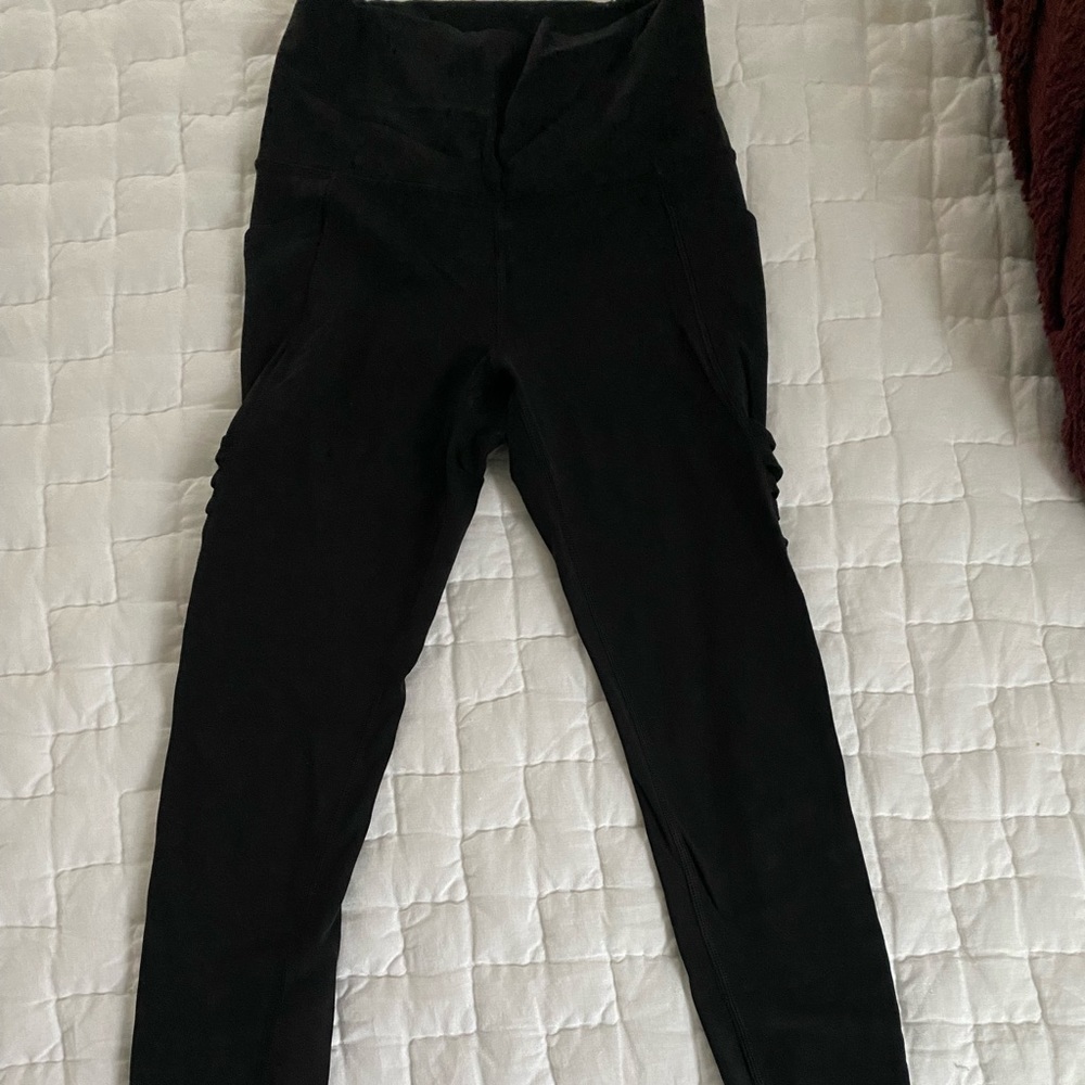 Athleta salutation 25” leggings size XS